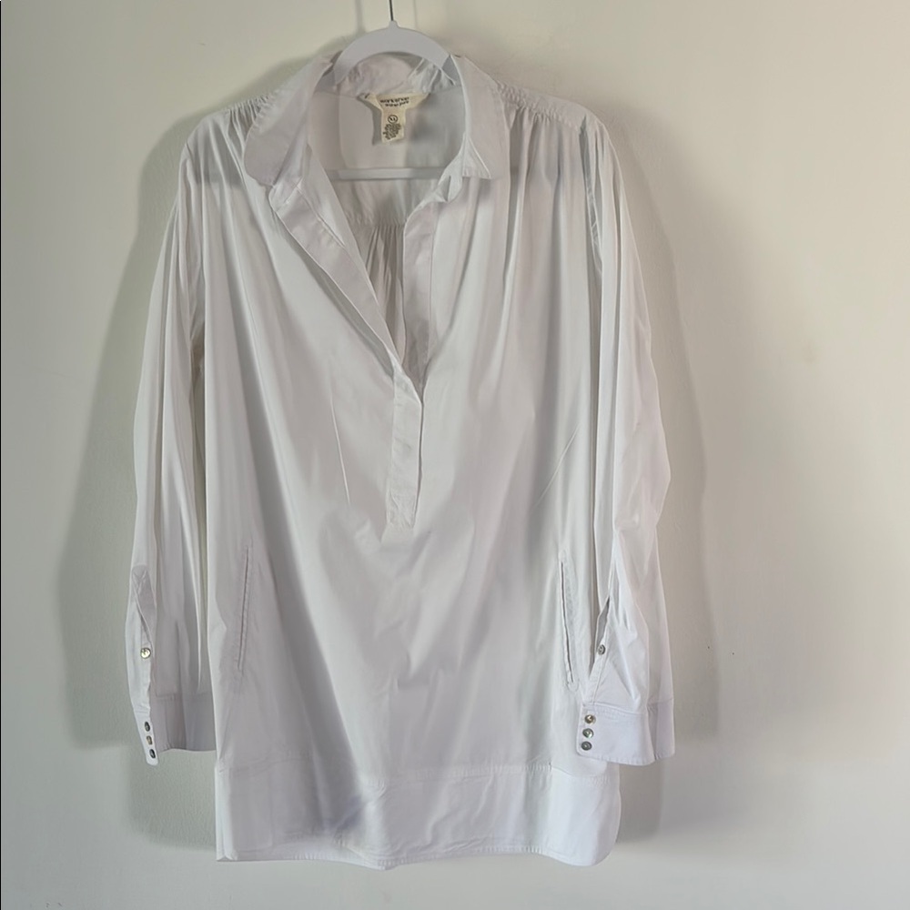 Workshop White Women's dress shirt w pockets xl